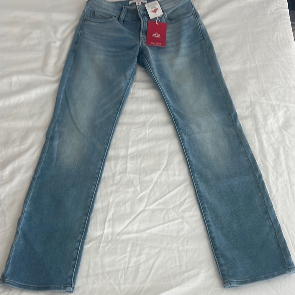 NEW LUCKY BRAND JEANS